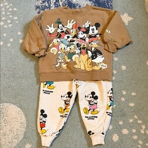 Disney Brown & Cream Classic Mickey Mouse Character Sweatshirt Set Size 3-4